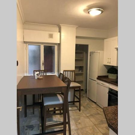 Ferienwohnung Piso En El Centro De Oviédo Exterior foto